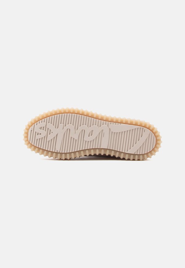 Clarks TORHILL MULE