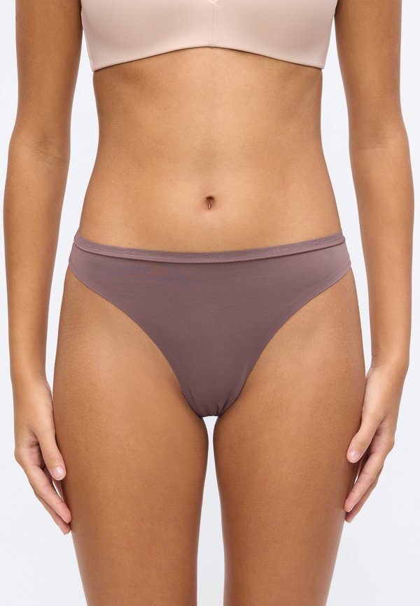 Calvin Klein Underwear THONG PERFECTLY FIT
