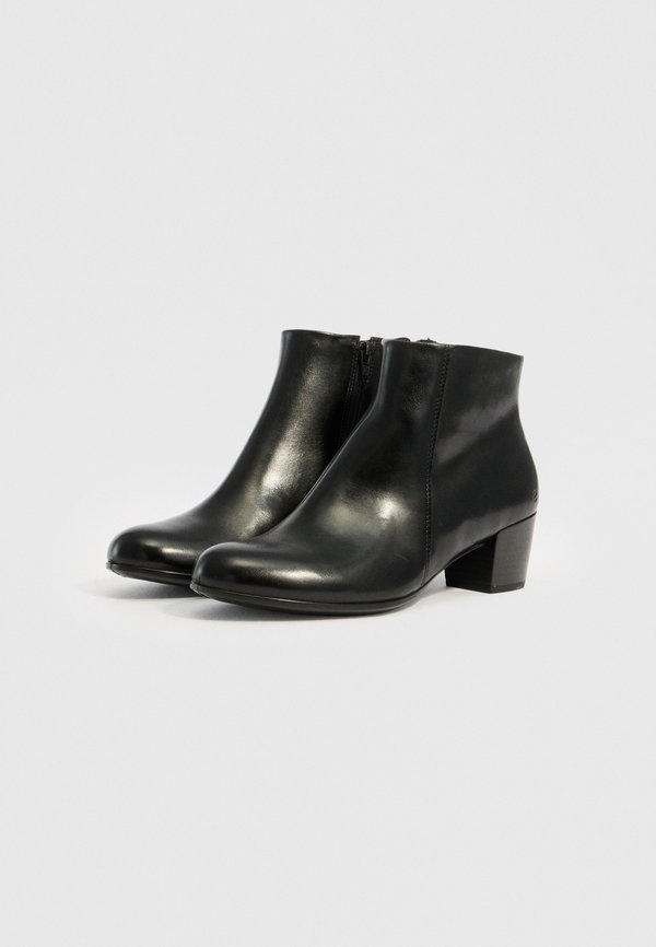 ECCO SHAPE
