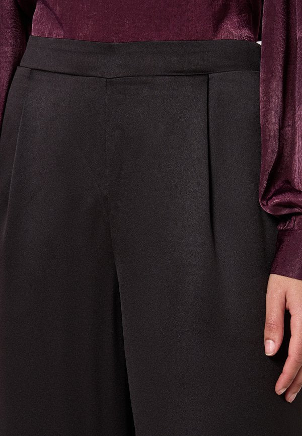 Vero Moda Tall VMLOU LOOSE FIT