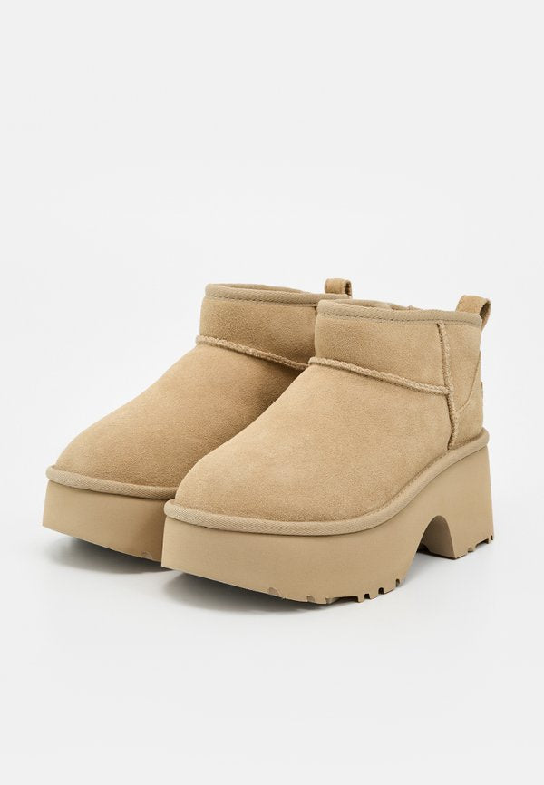 UGG CLASSIC ULTRA MINI