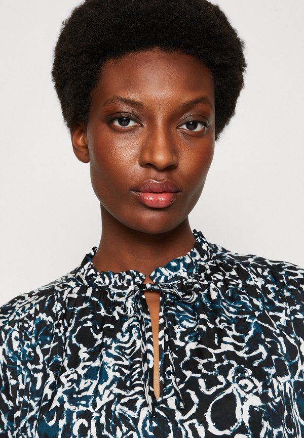 Esprit Collection