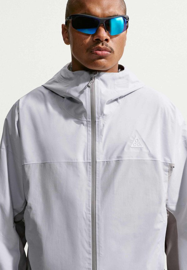 Nike Sportswear NIKE SPORTSWEAR MEN'S STORM-FIT ADV RAIN JACKET ACG 'MORPHO'