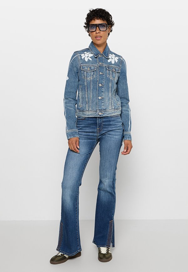 7 for all mankind