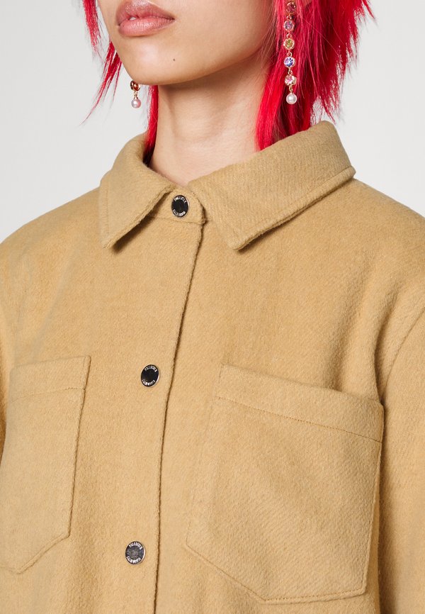Hollister Co. LONG SHACKET STATEMENT