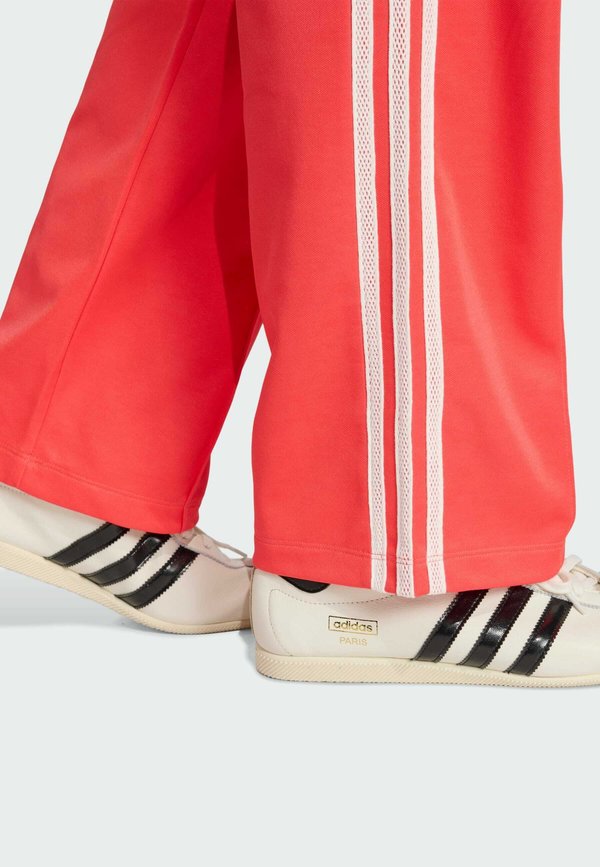 adidas Originals FIREBIRD WITH KNITTED DETAILS