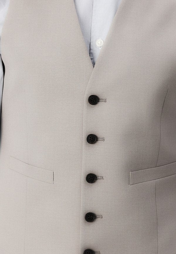 Isaac Dewhirst THE FASHION NOTCH SLIM SUIT