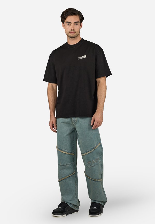 Pegador RANDO TEE