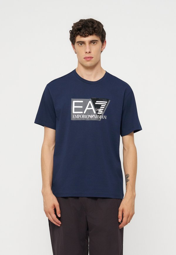 EA7 Emporio Armani