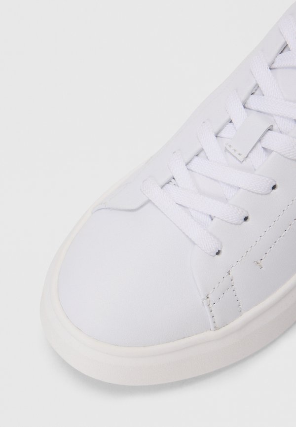 Tommy Hilfiger SNOW LEOPARD HEEL LEATHER PLATFORM TRAINERS