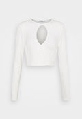 NA-KD KEYHOLE CROPPED