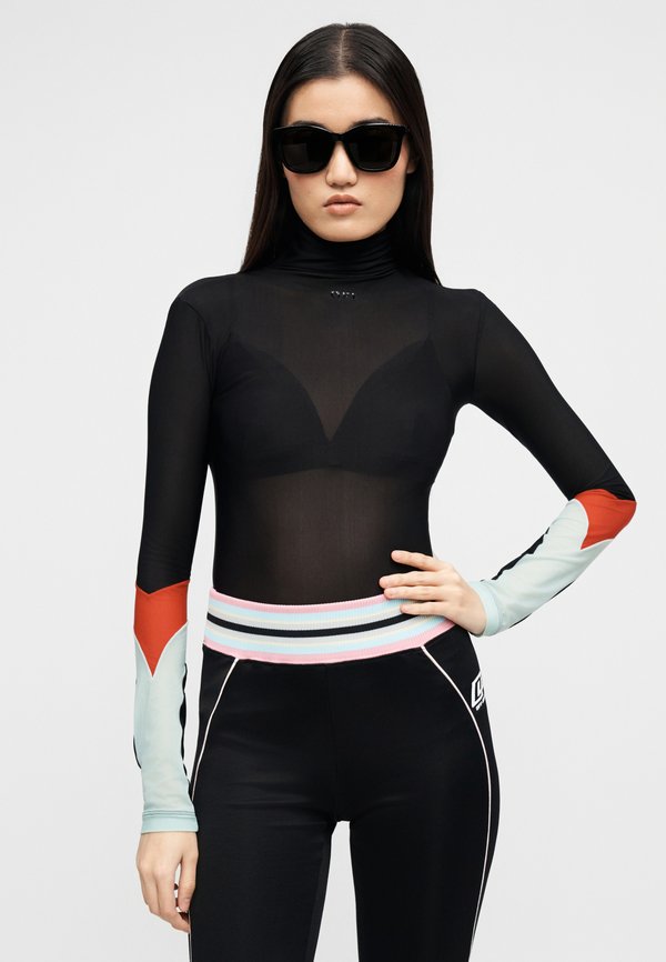 OFF-WHITE LIGHT COLOR INSERT