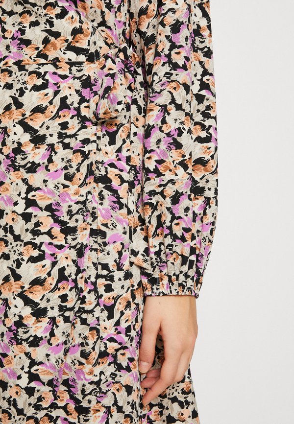 Pieces PCMONICE WRAP DRESS