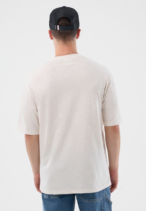 New Era TEE UNISEX