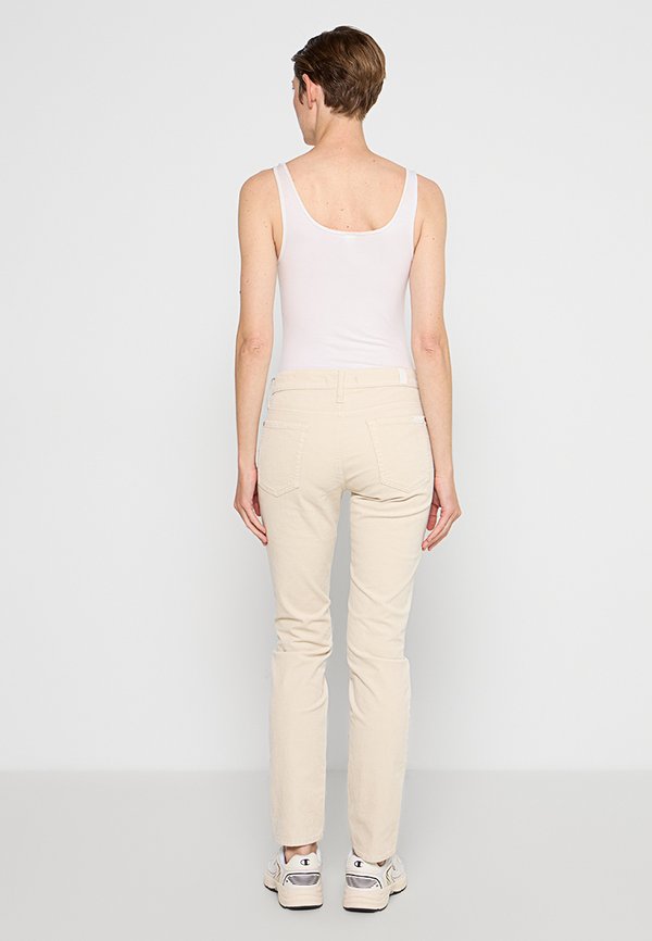 7 for all mankind ROXANNE