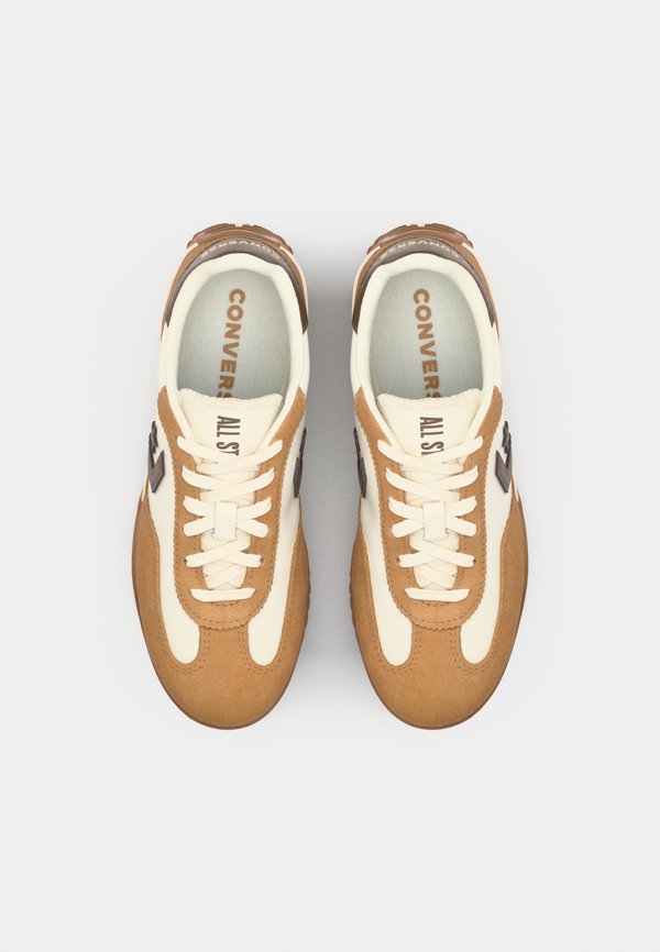 Converse RUN STAR TRAINER