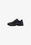 New Balance Trainers - black