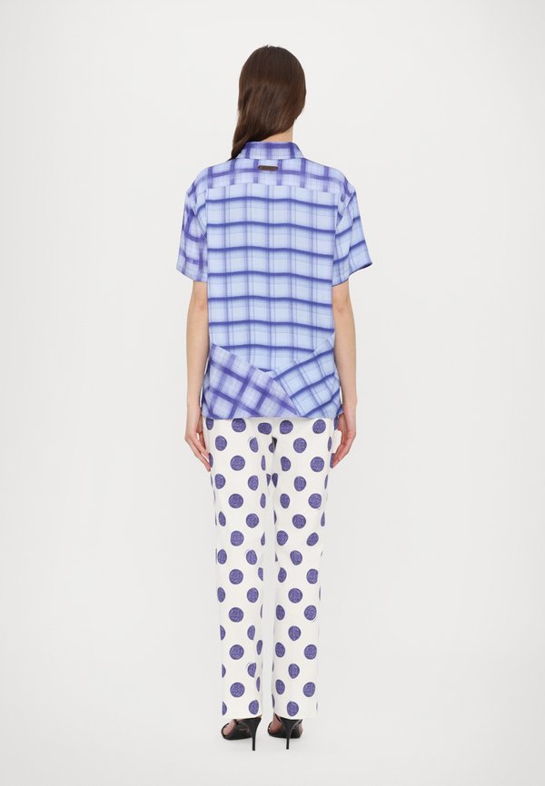 MOSCHINO GRUNGE
