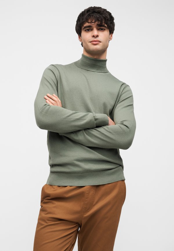 Pier One by Zalando