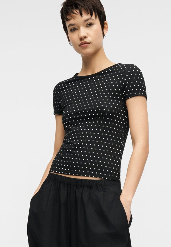 Noisy May NMDESTINY O NECK FITTED TEE