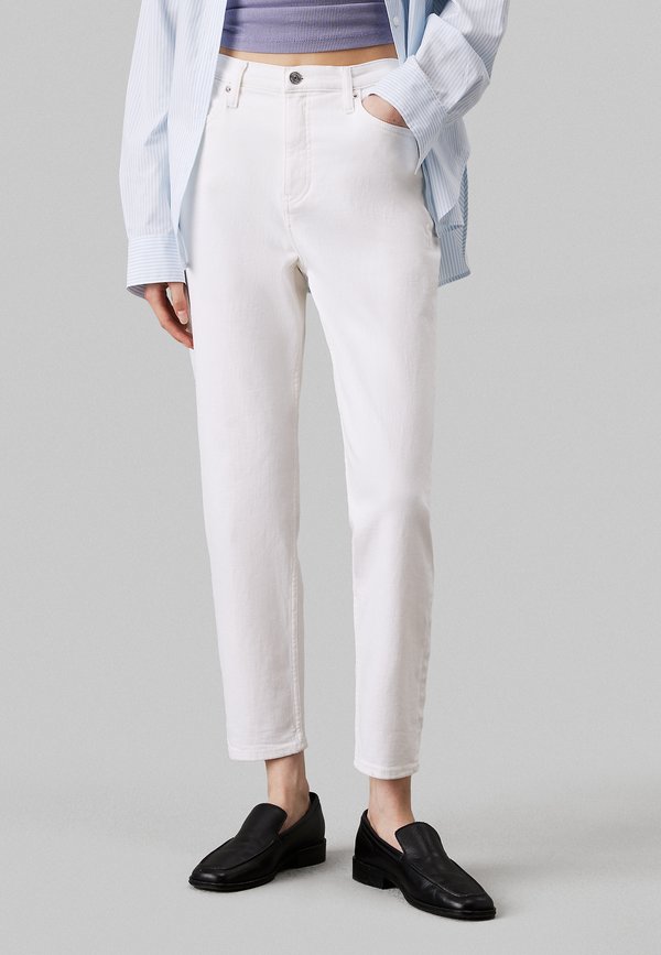 Calvin Klein Jeans MOM