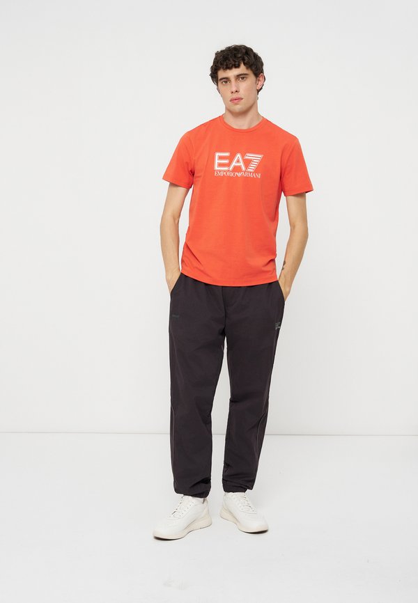 EA7 Emporio Armani