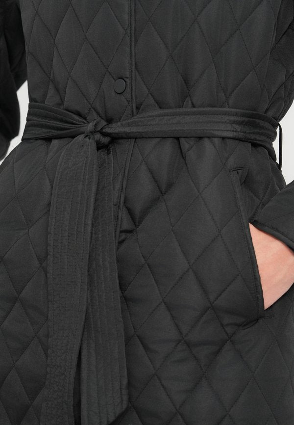 JDY JDYRINA QUILT O NECK