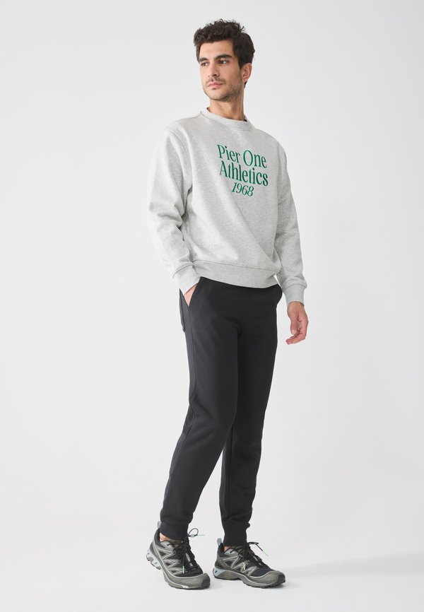 Pier One by Zalando 2 PACK