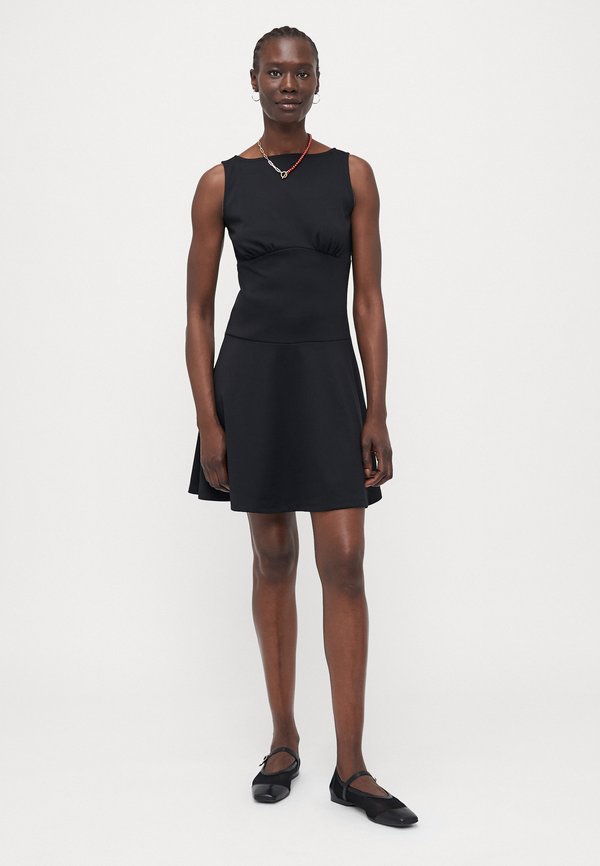 Gap Tall BOATNECK MINI