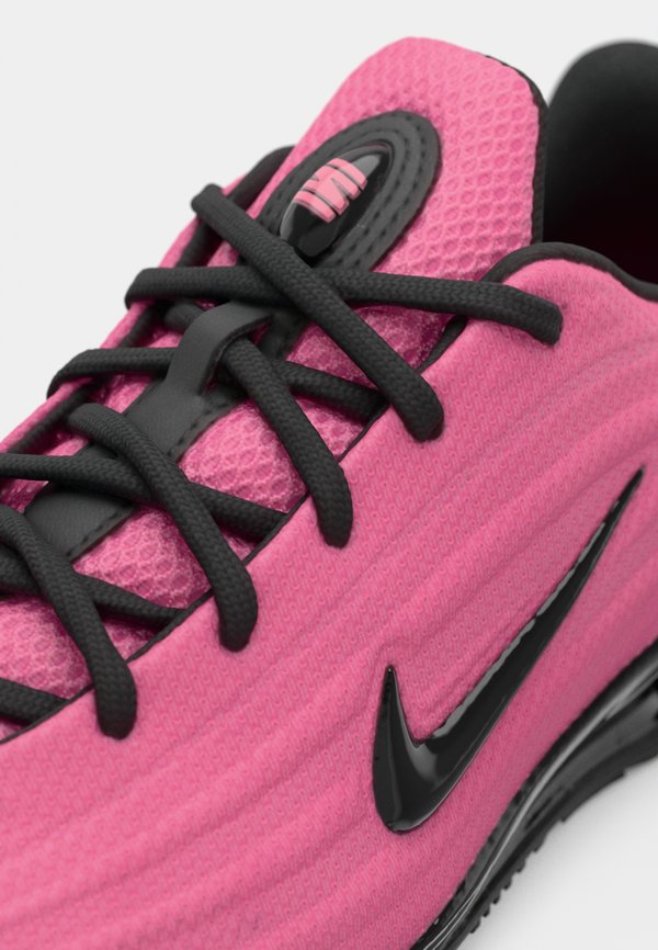 Nike Sportswear SHOX Z