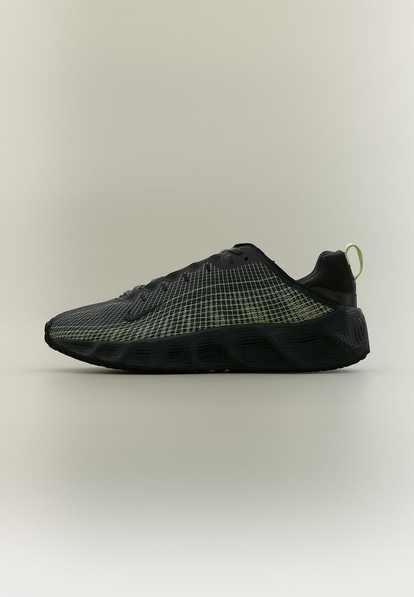 Nike Sportswear NIKE AVA ROVER UNISEX - Trainers - dk smoke/black/smoke grey/It liquid lime/illusion green/black