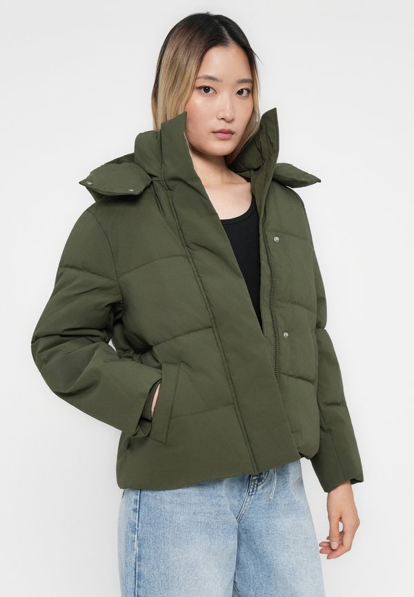 JDY JDYMAJA SHORT PADDED JACKET