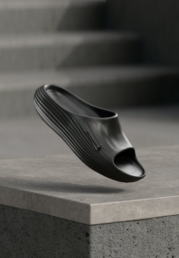 Nike Sportswear REJUVEN8 SLIDE - Mules - black