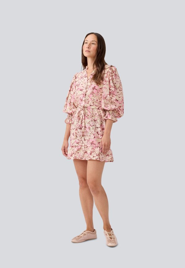 Modström DRESS