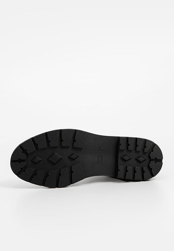 TOMS CORT