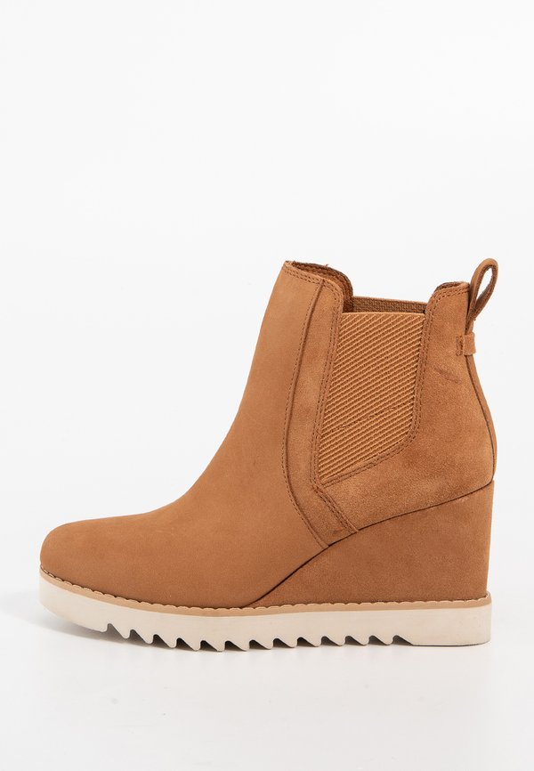 TOMS MADDIE