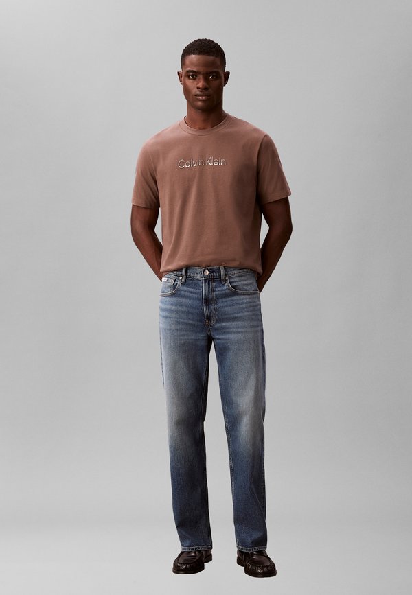 Calvin Klein SPORTSWEAR GRAPHIC TEE