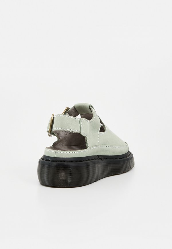 Dr. Martens DUNNET