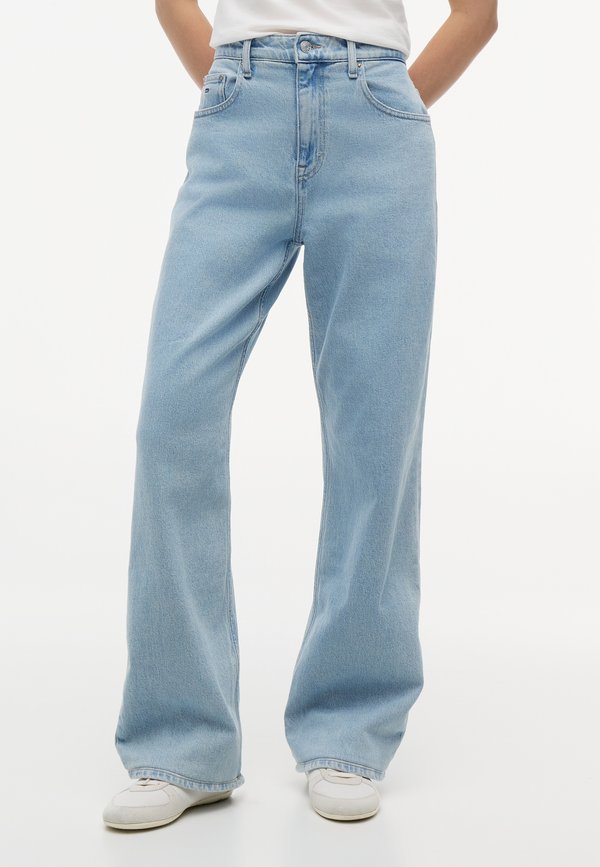 Tommy Jeans MIA