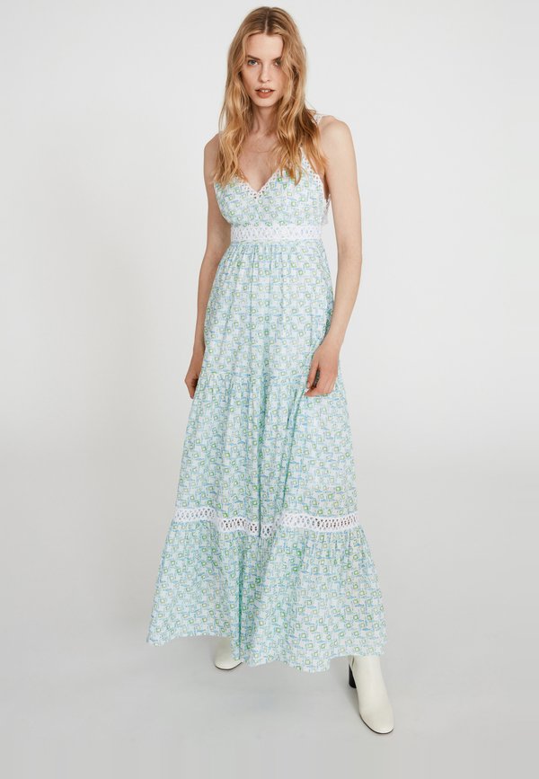 Claudie Pierlot RINJI