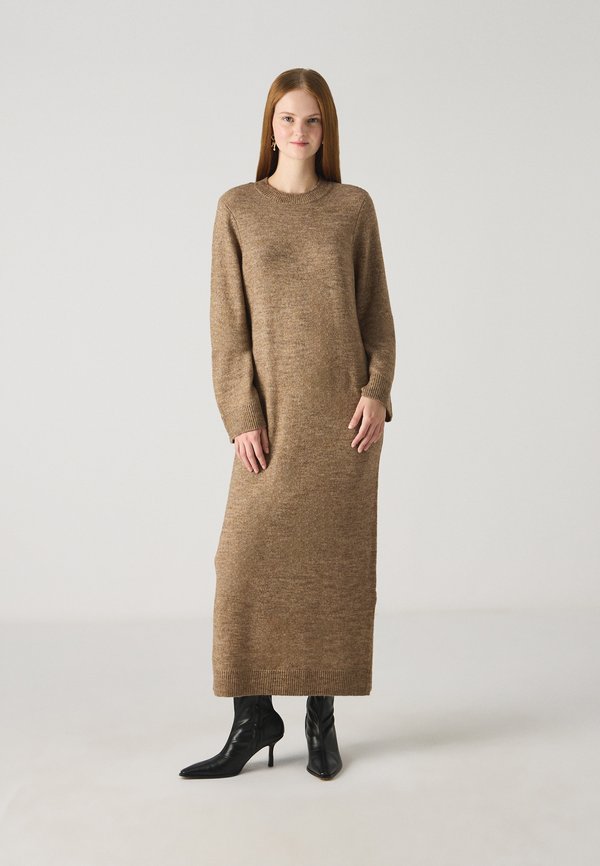 Pieces NULIANA O-NECK