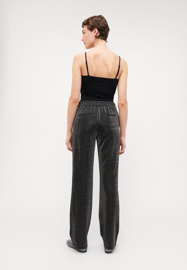 Vero Moda Tall VMSHALI STRAIGHT SHINY