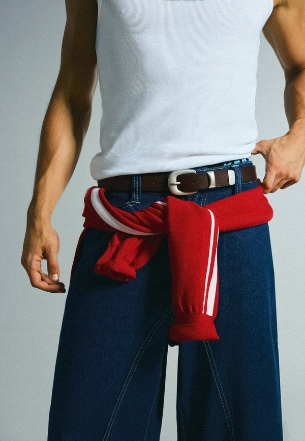 Bershka BUCKLE WITH TOECAP - BELT - Belt - brown