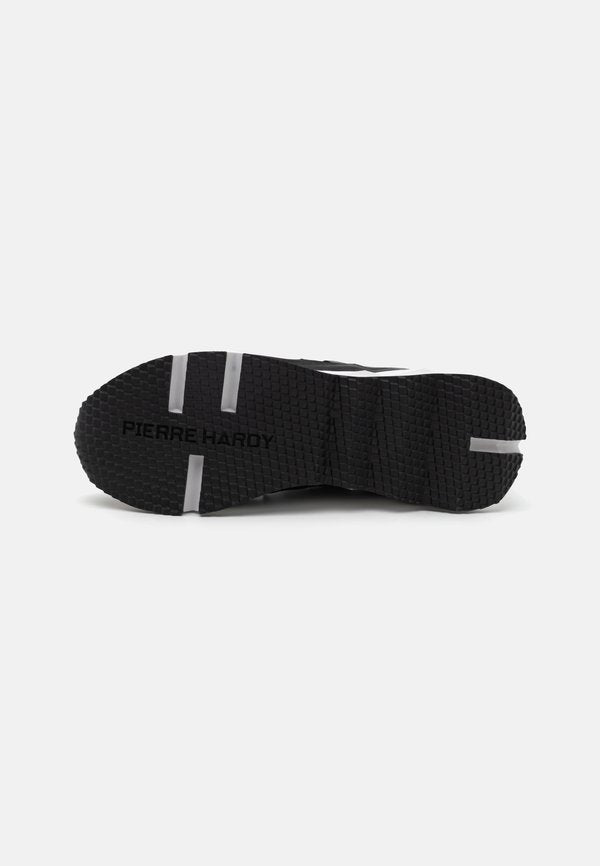 Pierre Hardy TREK
