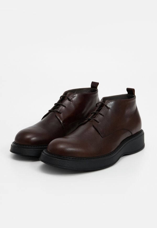Pollini