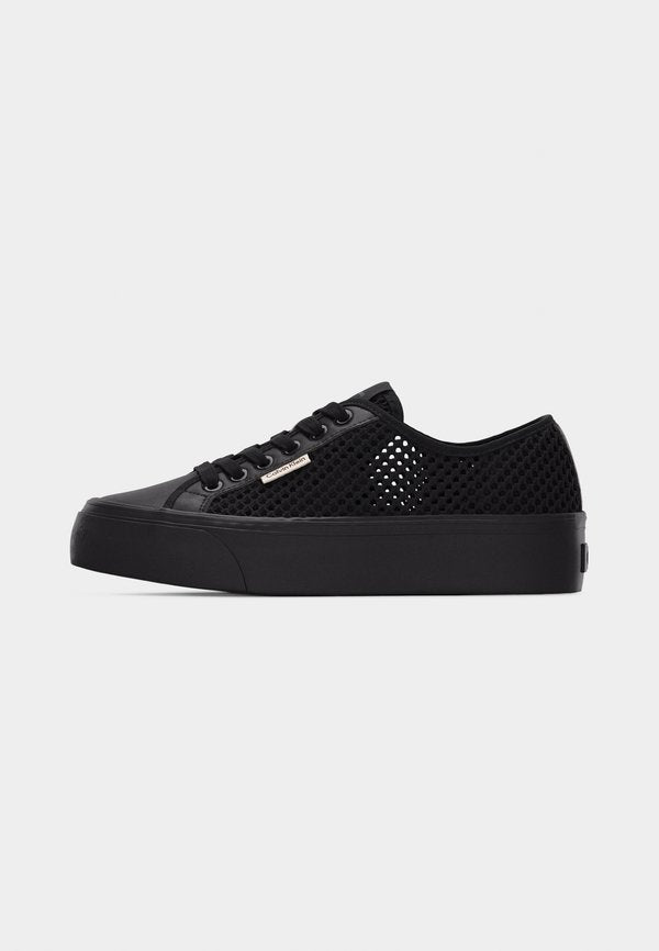 Calvin Klein LACE UP