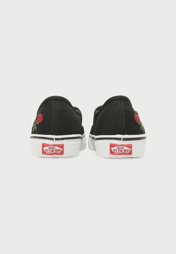 Vans AUTHENTIC