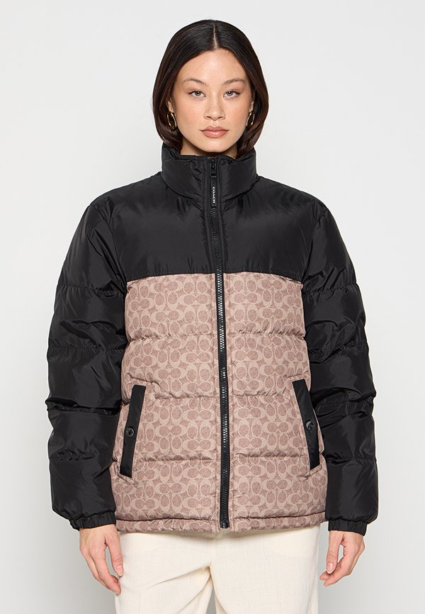 COACH SIGNATURE