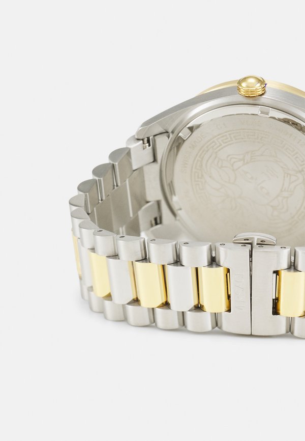 Versace V_DOME