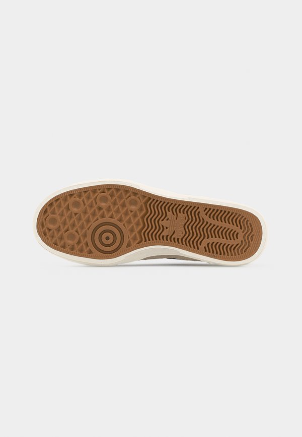 Adidas Skateboarding COURT TNS PREMIERE UNISEX